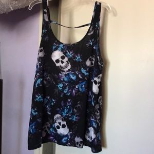 Open back skull tank top